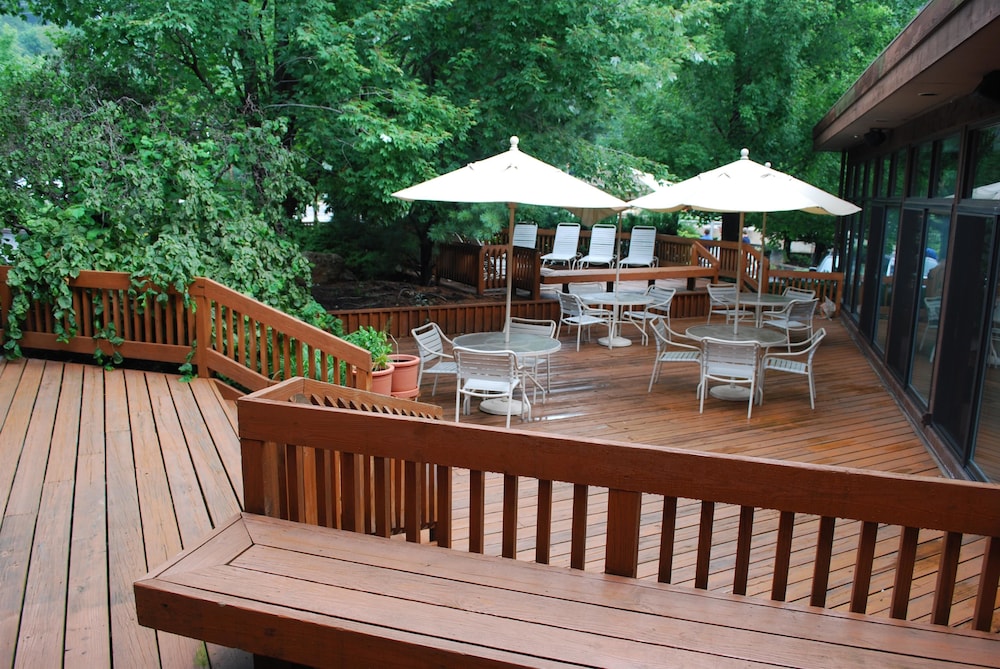 Best Western Braddock Inn 2/35
