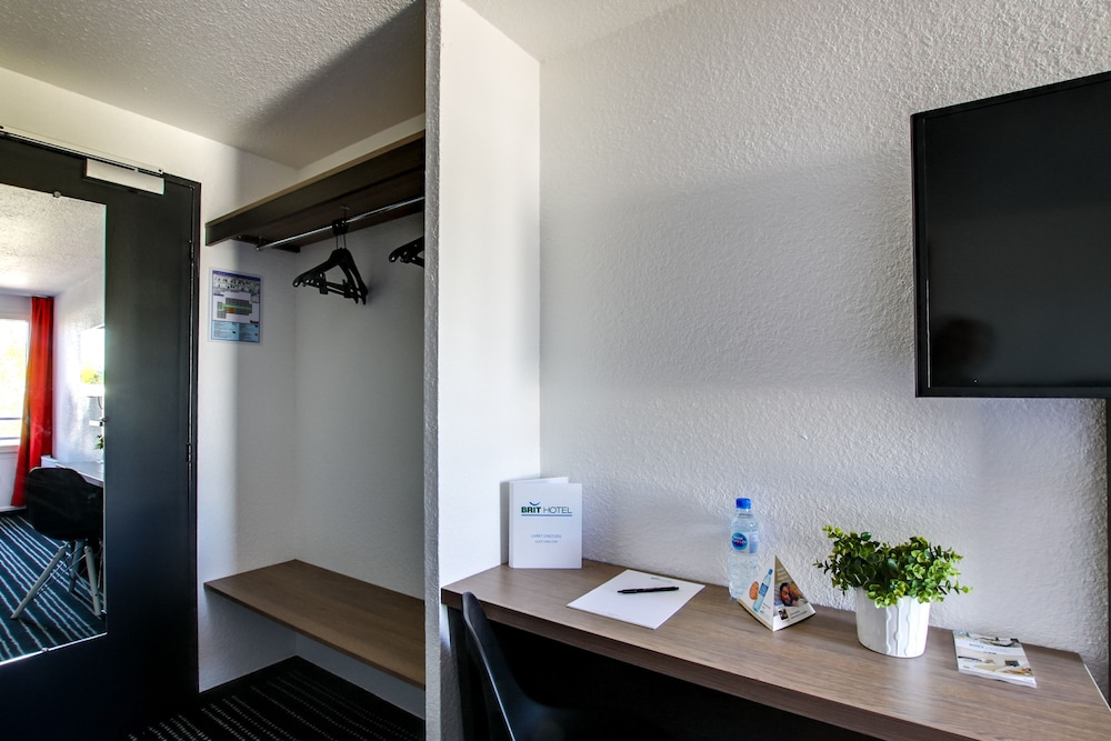 Brit Hotel Reims La Neuvillette 50/50