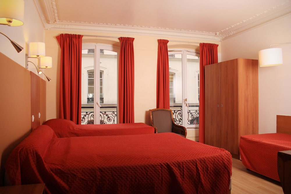 Hotel Marignan 50/67