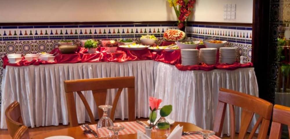 restaurant-cafeteria