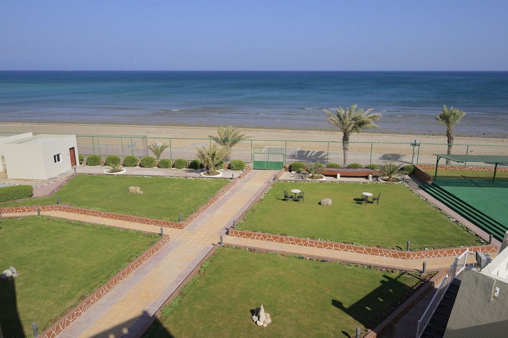 RESORT SUR BEACH HOLIDAY 23/33