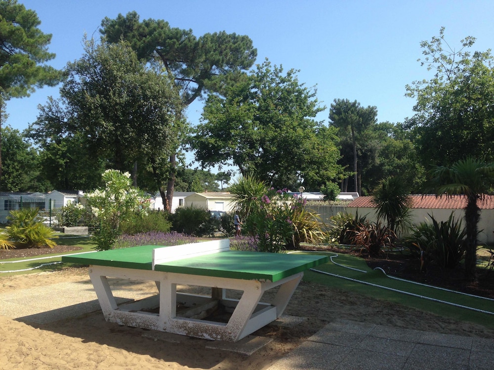 Camping La Pignade 44/50