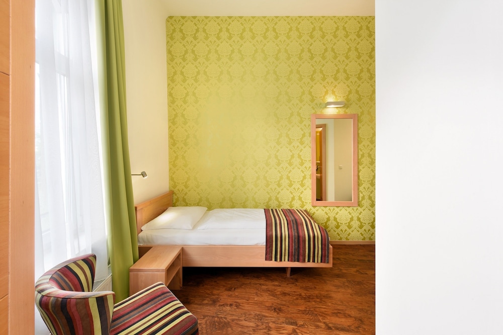 Hotel Mocca 5/47