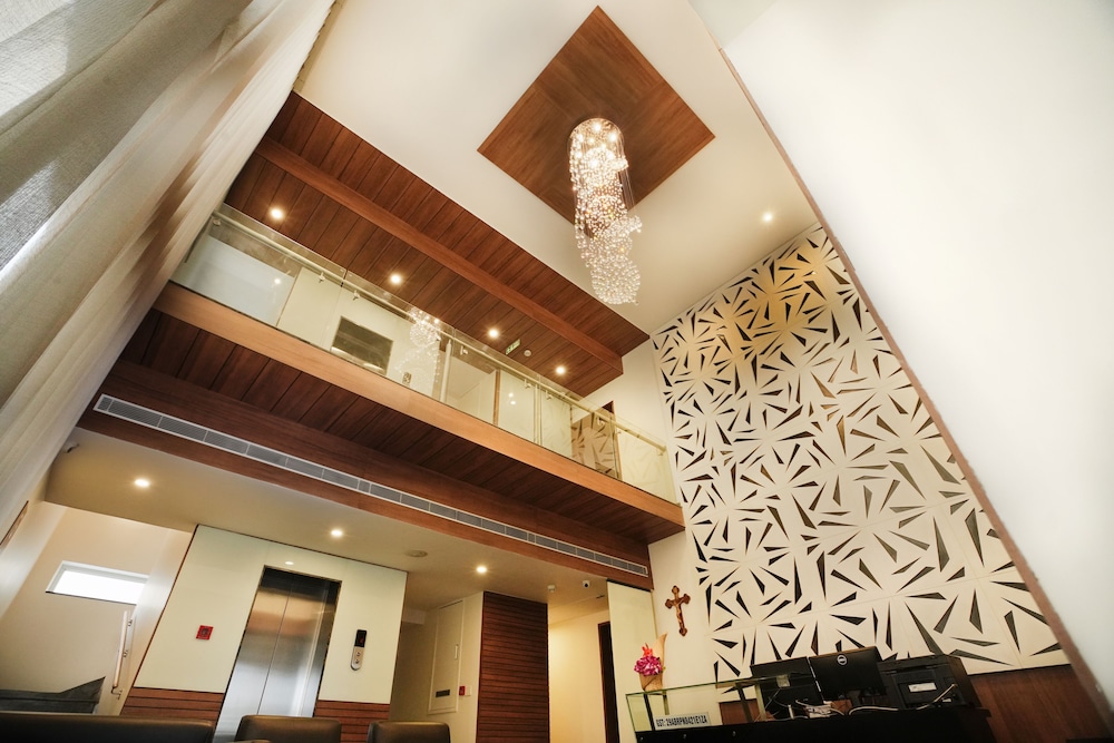 The Pommels Business Hotel 3/25