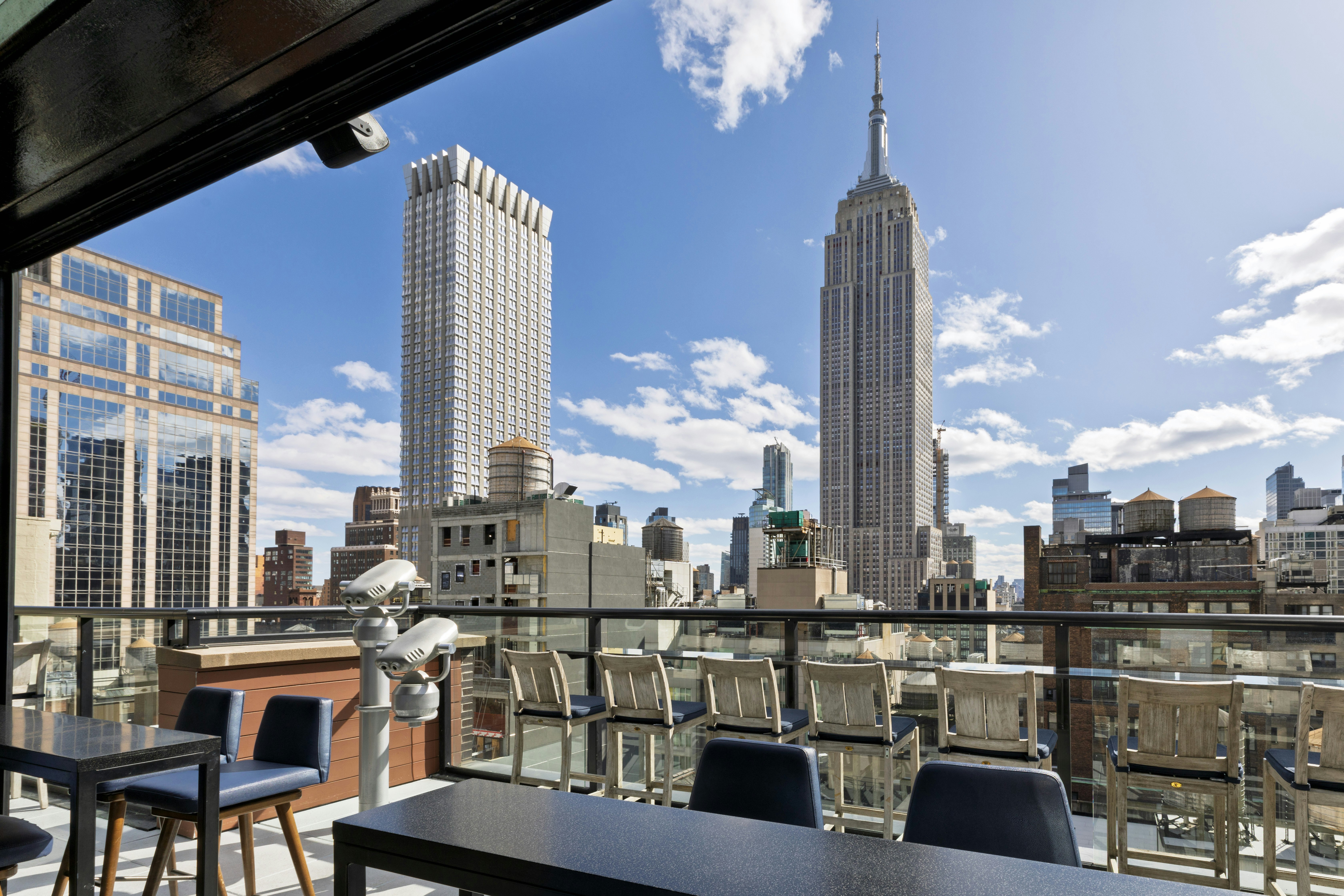 Archer Hotel New York 75/93