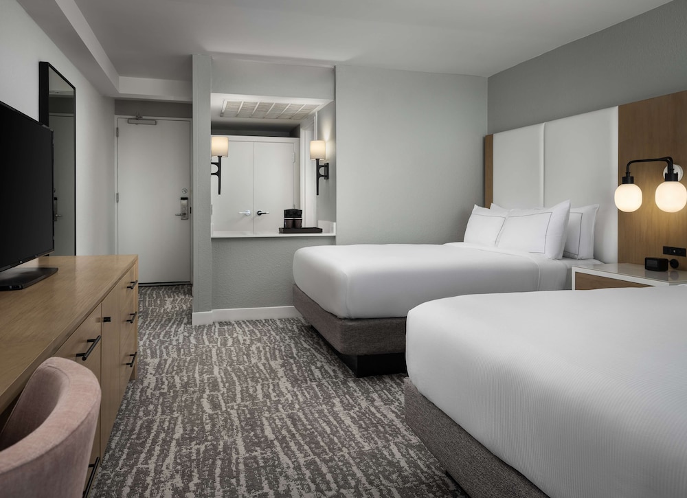Hilton Myrtle Beach Resort 27/82