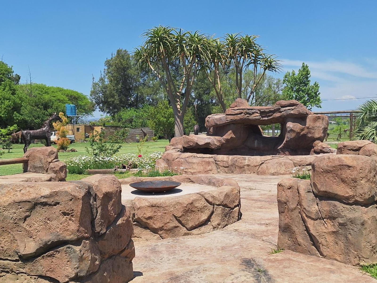 Linglela Lodge 32/37