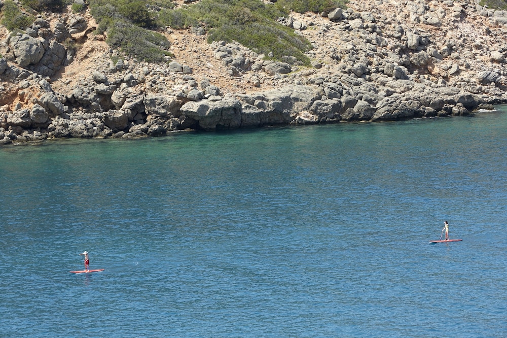 Daios Cove 43/50