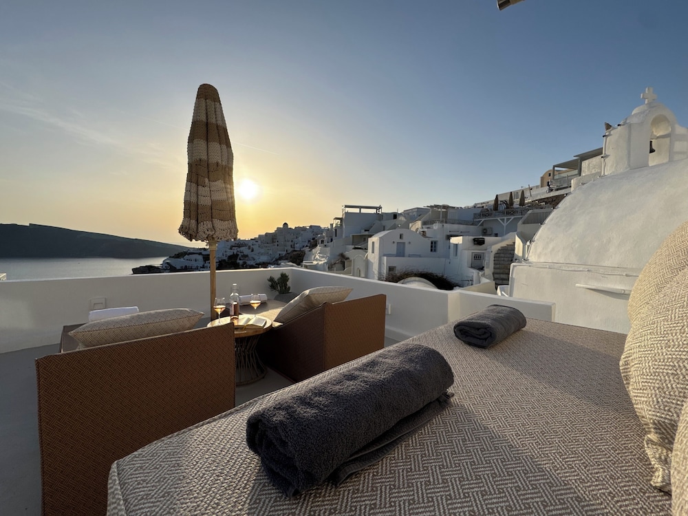 Kaleidoscope Cave Houses Oia 43/50