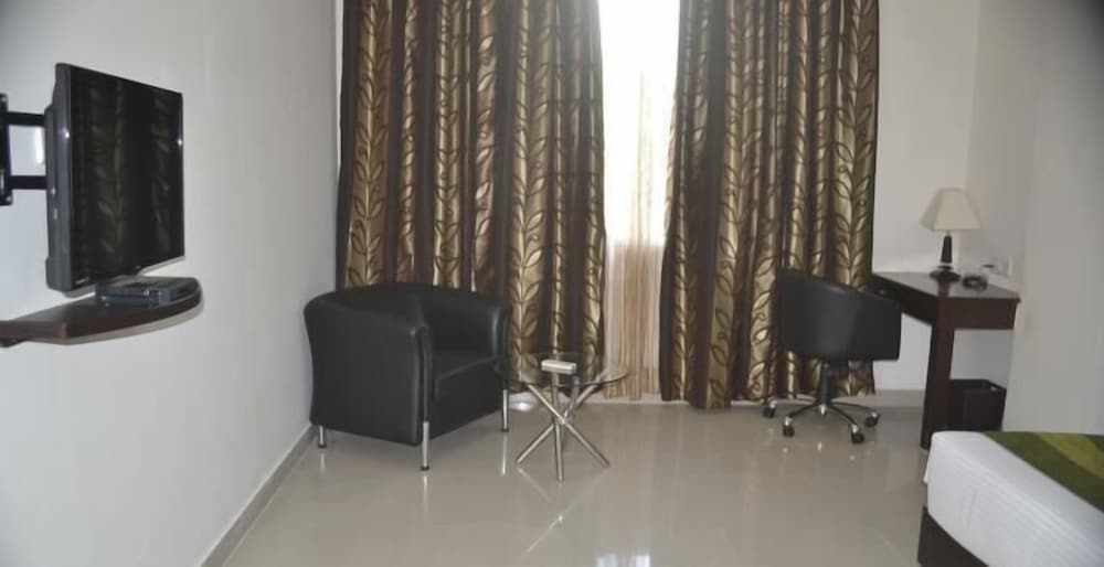 Oyo 1786 Hotel Patliputra Nirvana 20/20