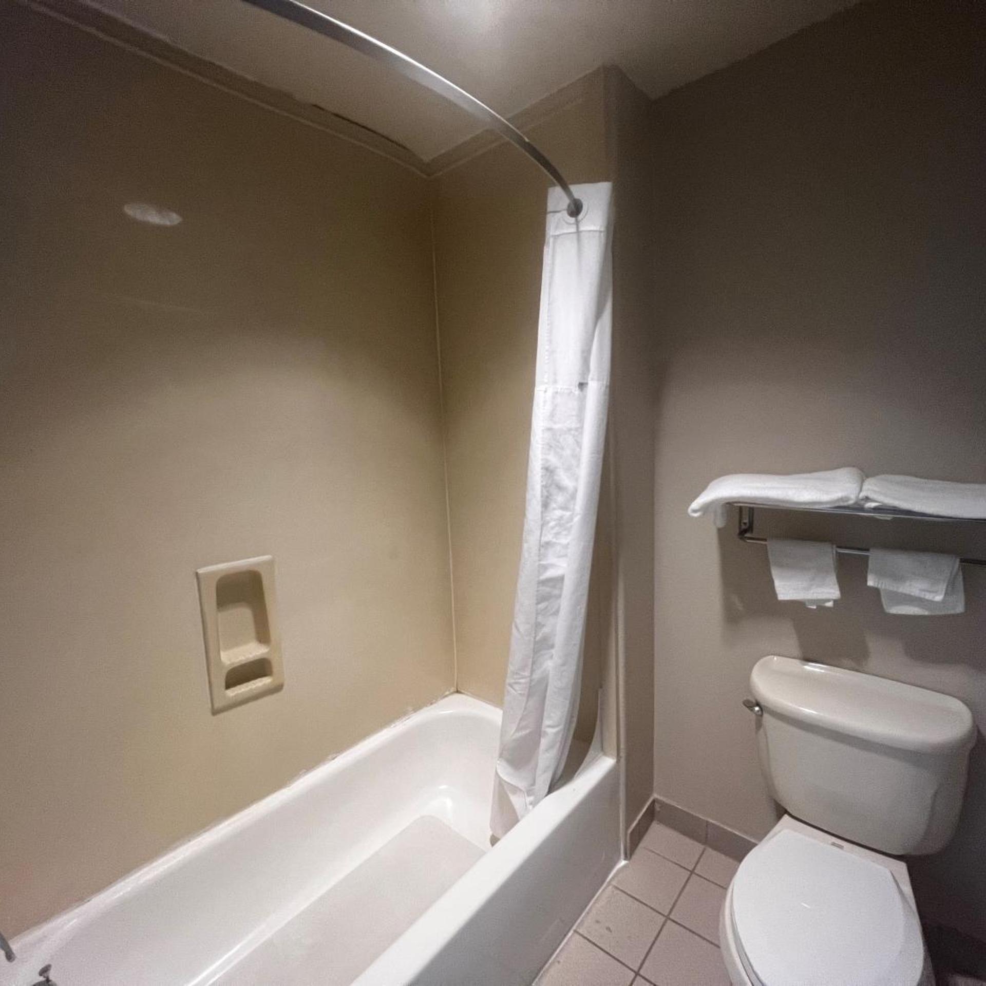 Hotel Baytown/I-10 50/56
