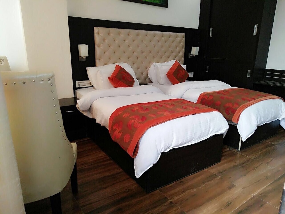 Hotel Triund Heights 13/50