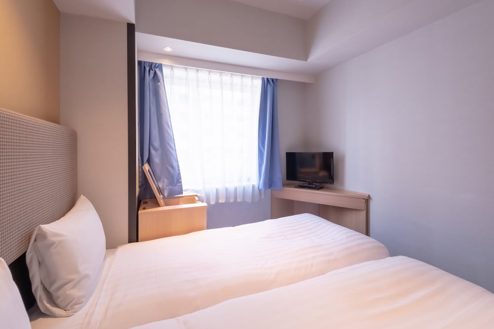E Hotel Higashi Shinjuku 29/63
