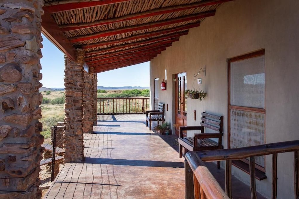 Gannabos Guest House 23/50