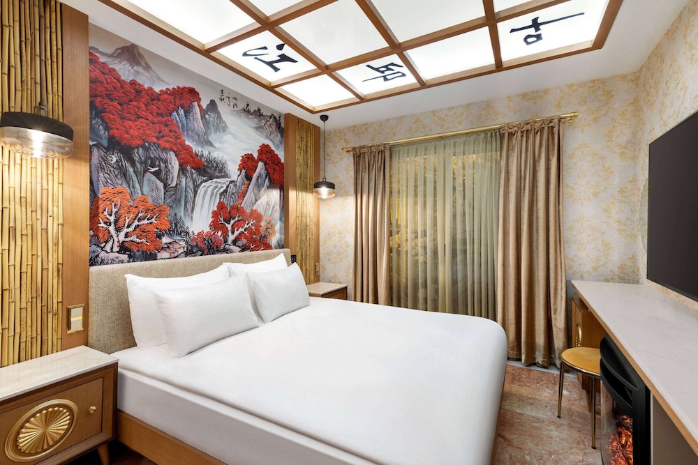 Premium, Suite, Jetted Pool، Wyndham Istanbul Old City 2/3
