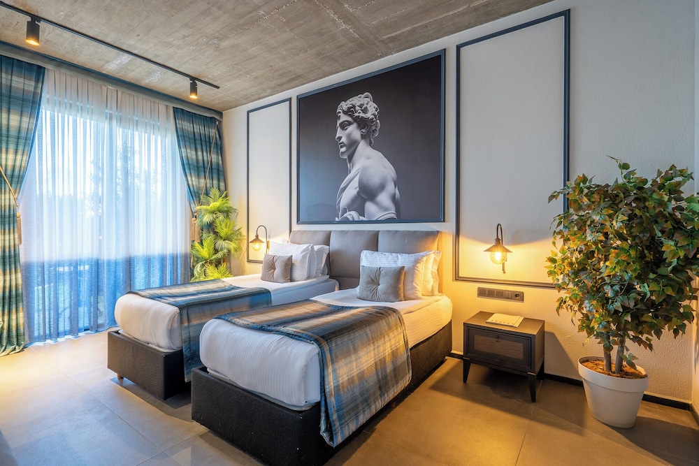 Sandima Boutique Hotel 8/43