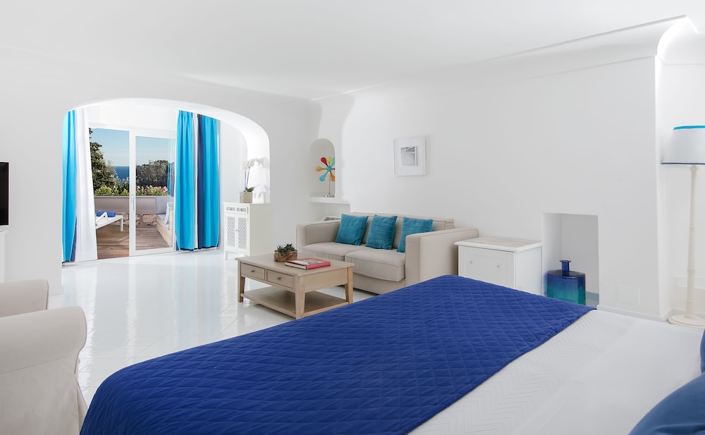 Hotel Mamela 27/75