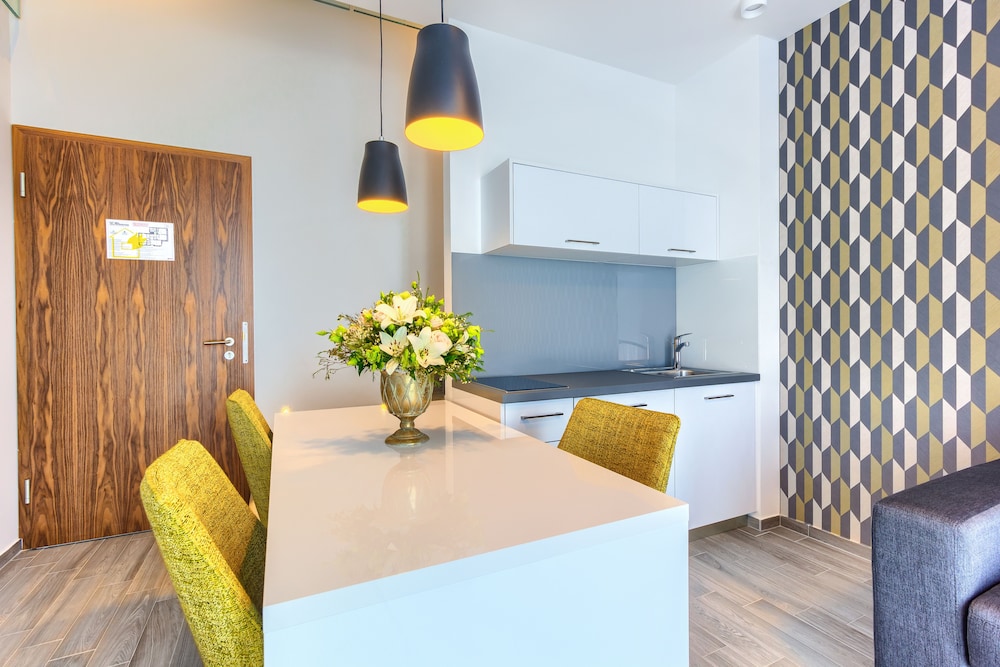 Bel Residence 58/80