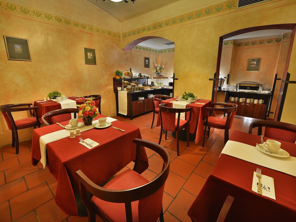 Ea Hotel Jeleni Dvur Prague Castle 39/53