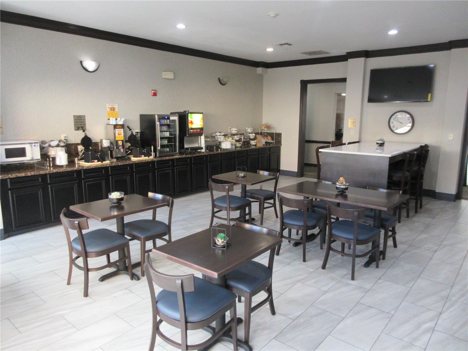 Best Western Sea World/Lackland AFB NW Hotel Suites 41/50