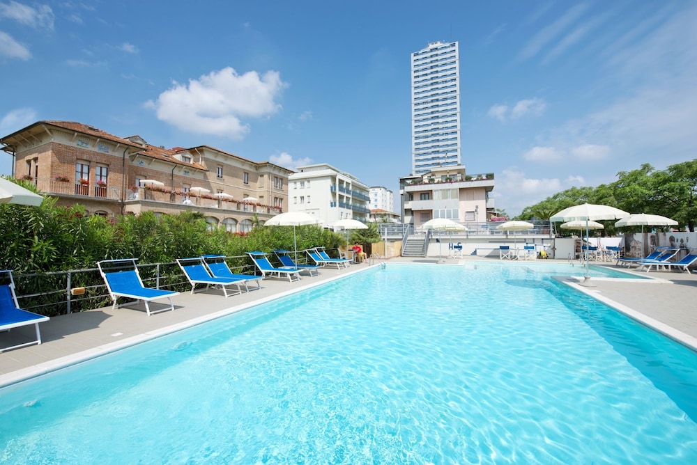 Hotel Stefania 33/36