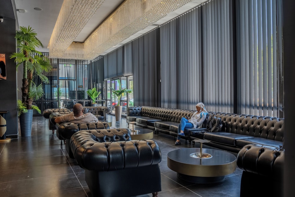 Marlen Hotel Bayrakli 38/48