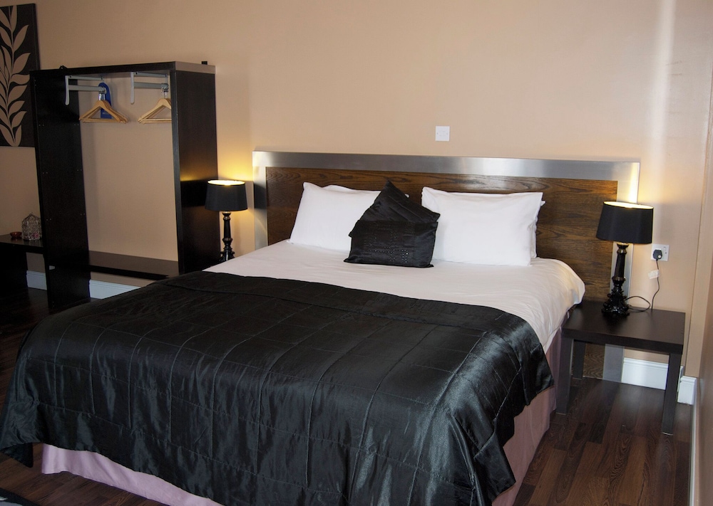 Villaggio Hotel & Restaurant 6/36
