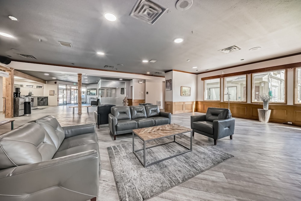 BEST WESTERN INVERMERE INN 19/27