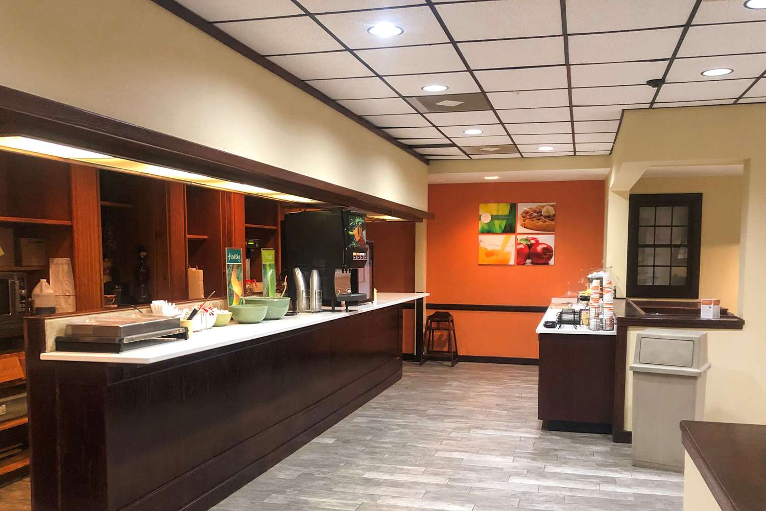 Quality Inn Morganton Southeast 10/34