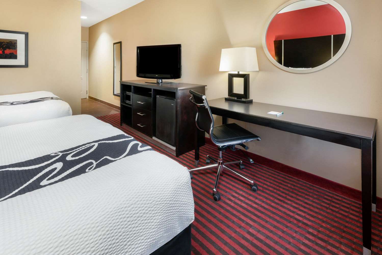 La Quinta Inn Suites Boutte 25/58