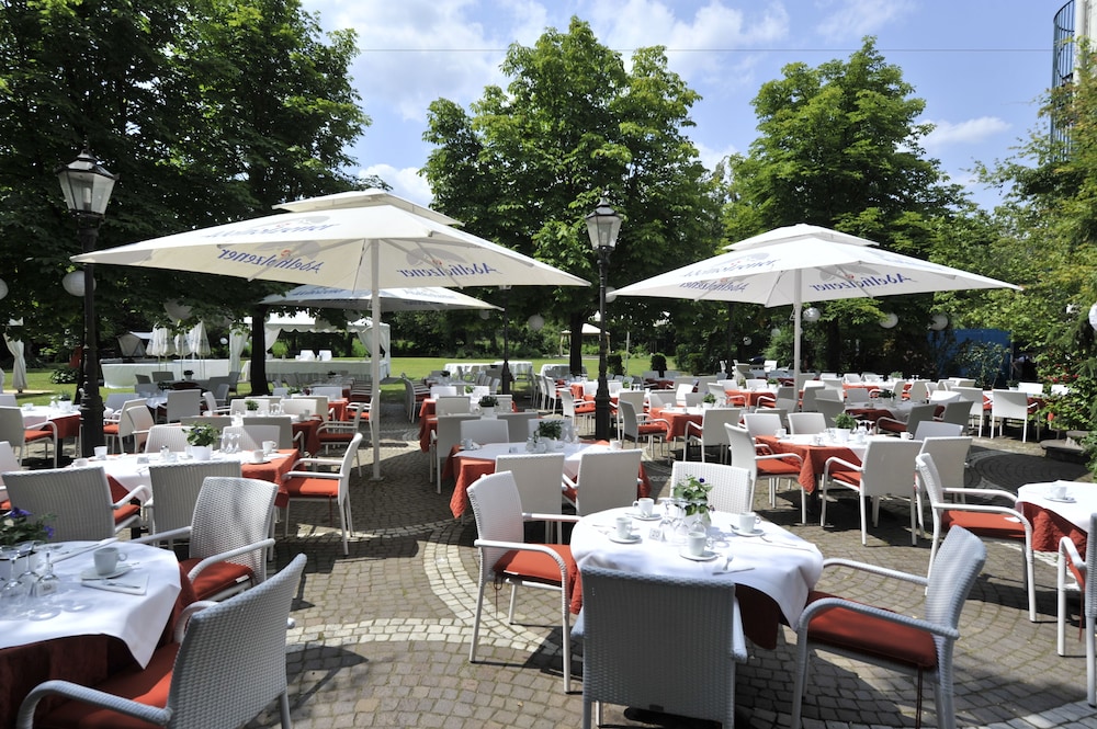 Parkhotel Schmid 45/63