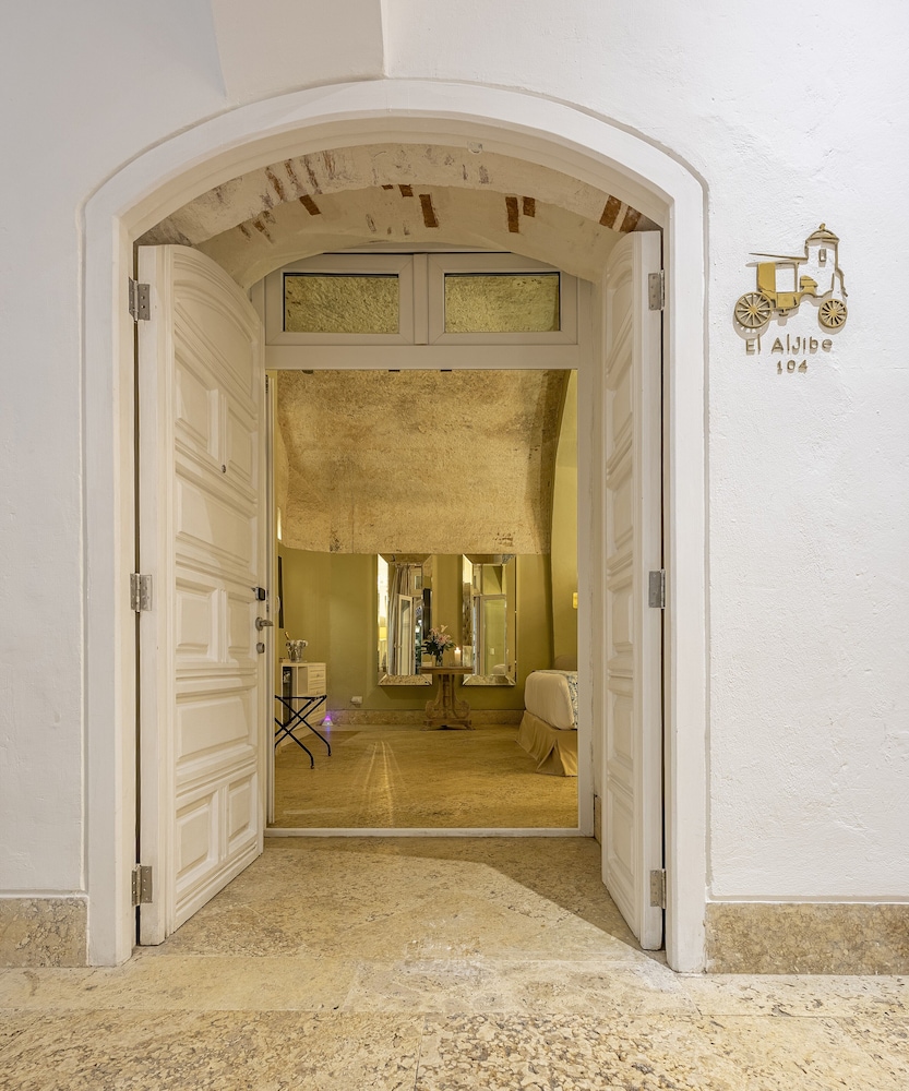 Hotel Casa del Gobernador 6/65
