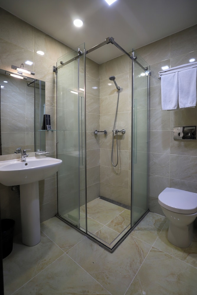 President Hotel 48/55