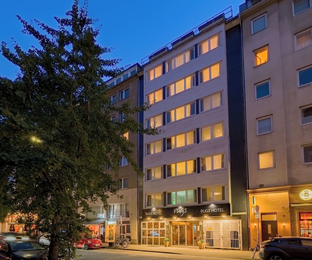 Rugs Hotel Dusseldorf in DUSSELDORF