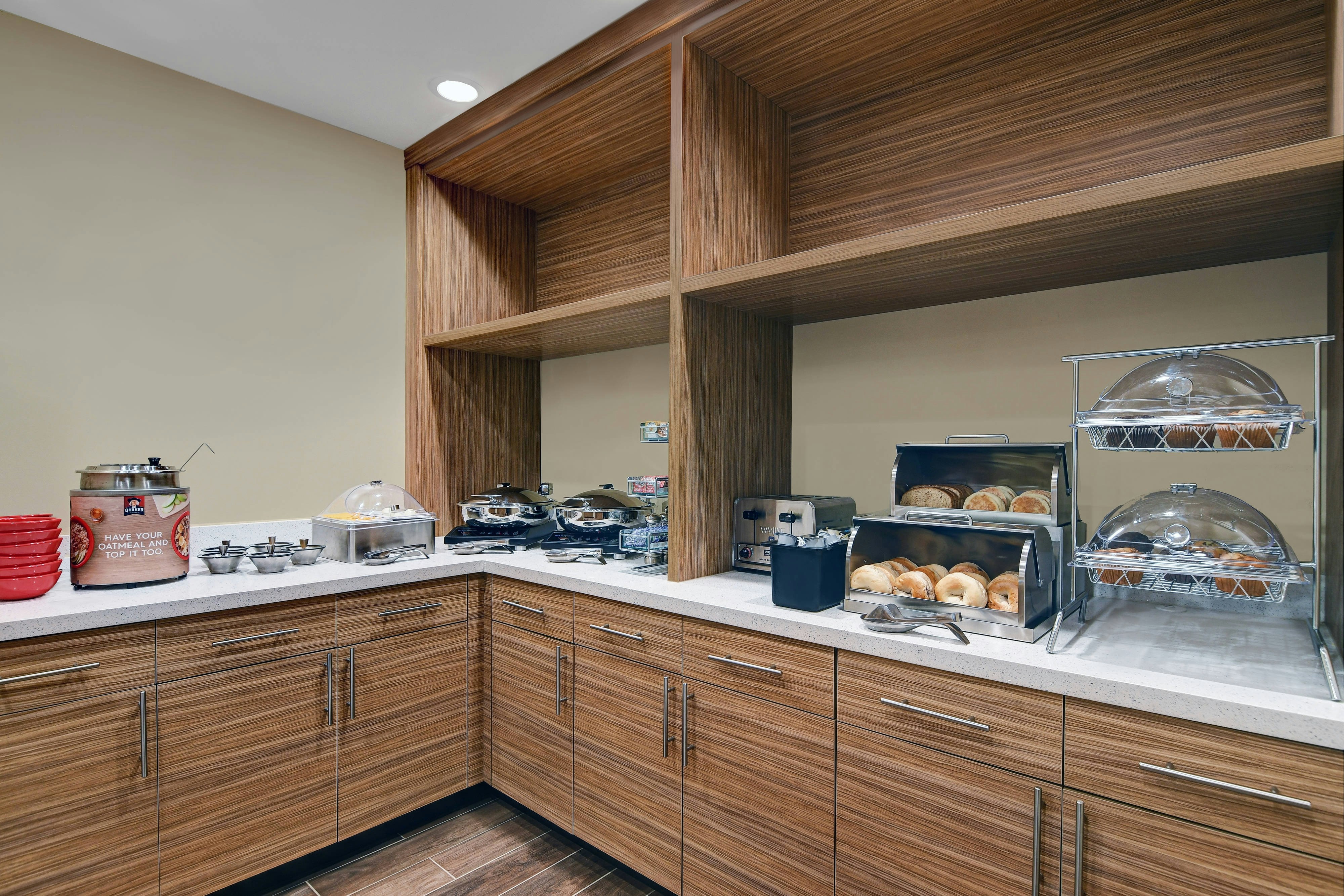 TownePlace Suites by Marriott Lima 10/28