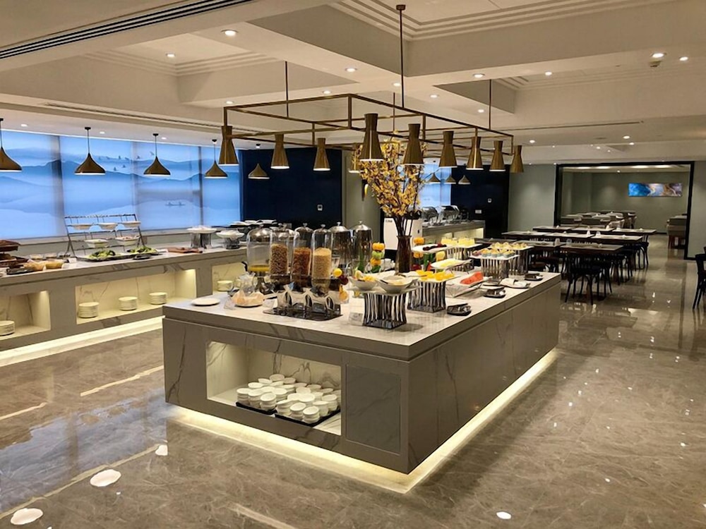Deacon House Wuxi 34/50