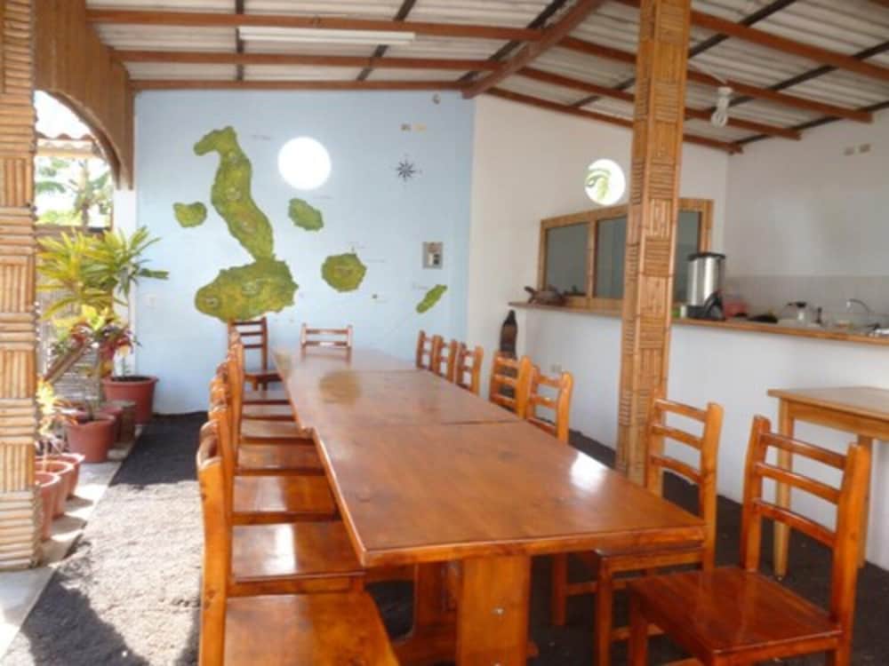 Gran Hostal Tintorera 25/34