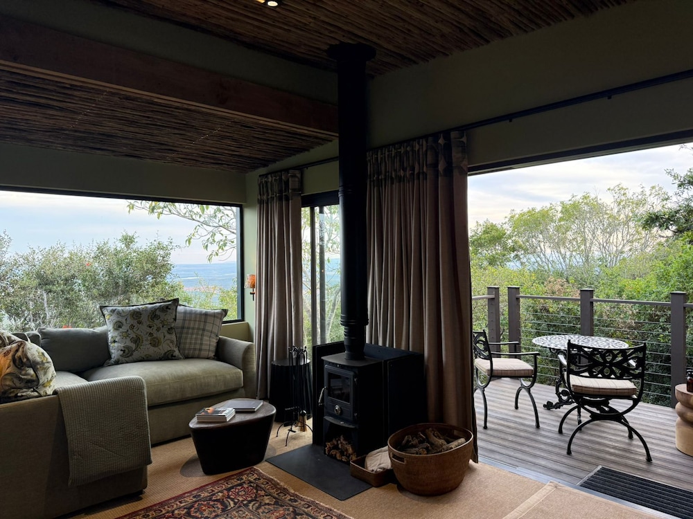 Camp Figtree 27/40