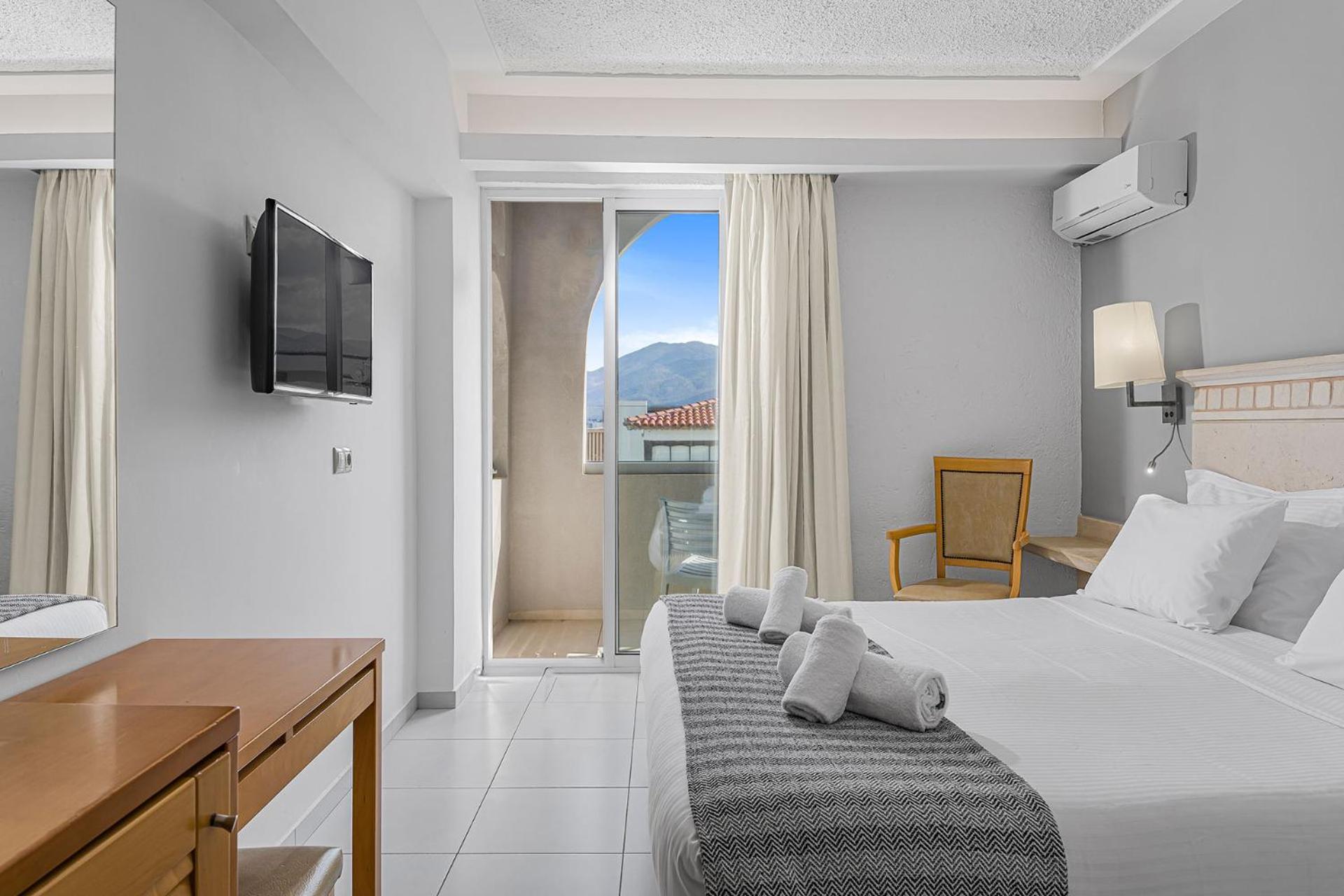 DOUBLE ROOM GARDEN/MOUNTAIN VIEW
