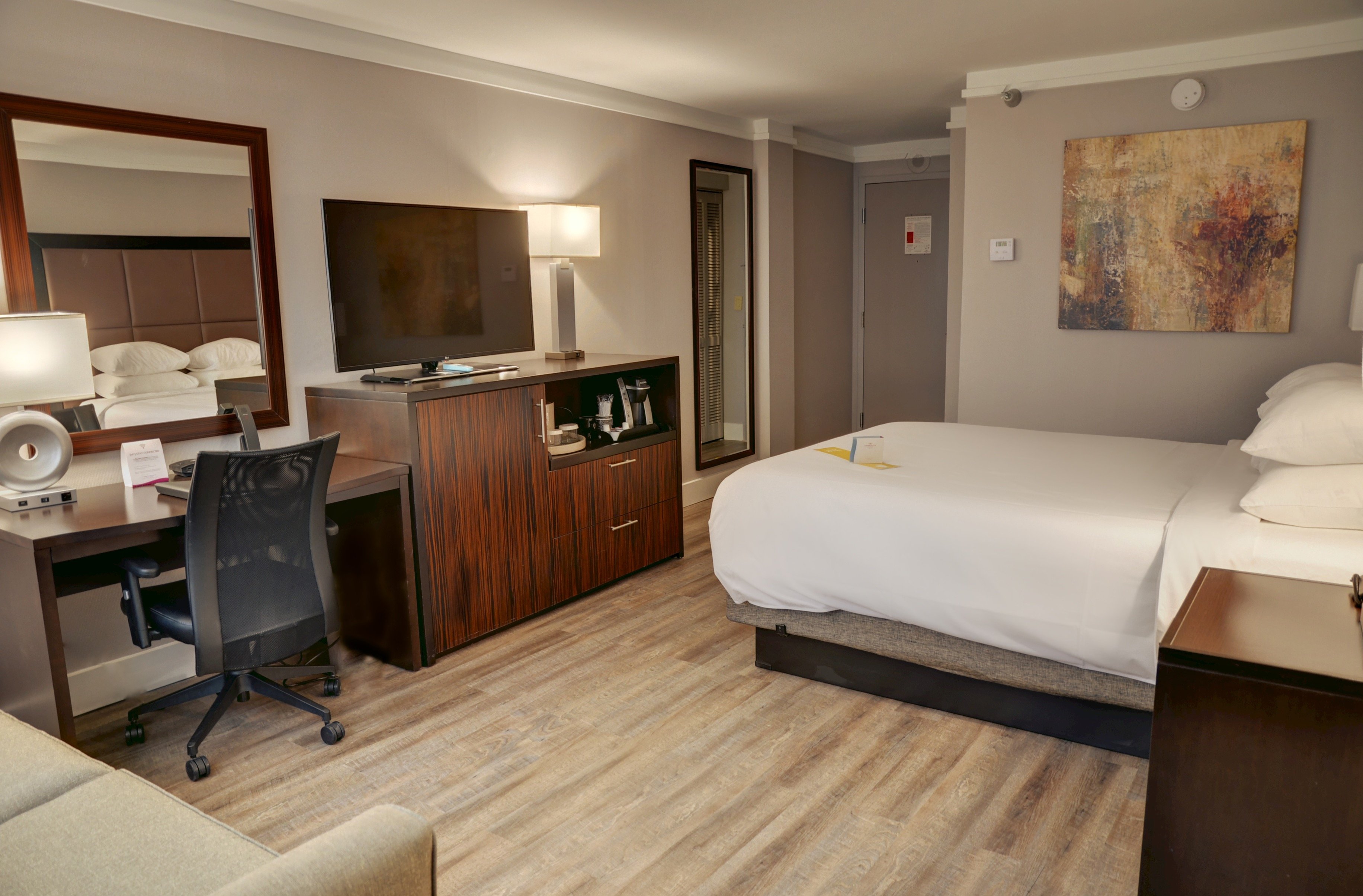Crowne Plaza Hotel Knoxville Downtown University 26/81