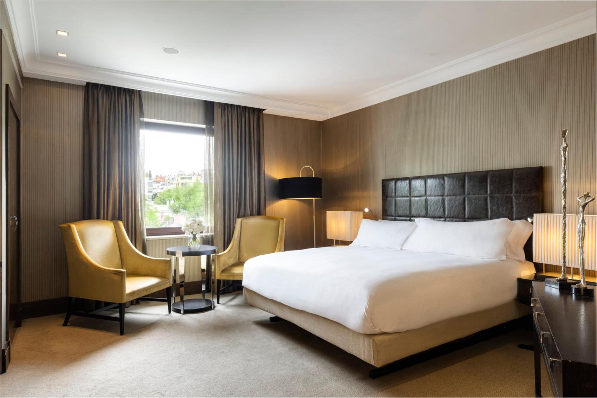 Presidential, Suite, King Bed, Castellana View, Club Lounge Access