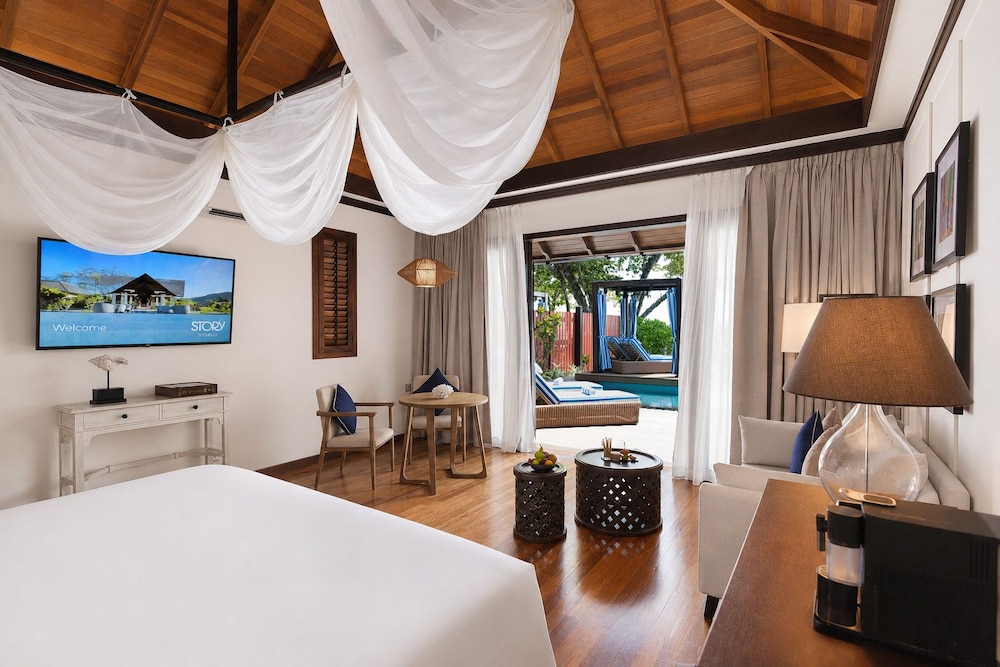 Beach, Villa, King Bed