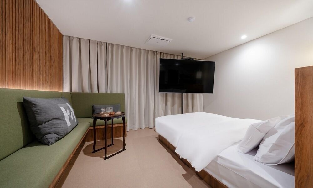 Dongtan Simjak Hotel 17/100