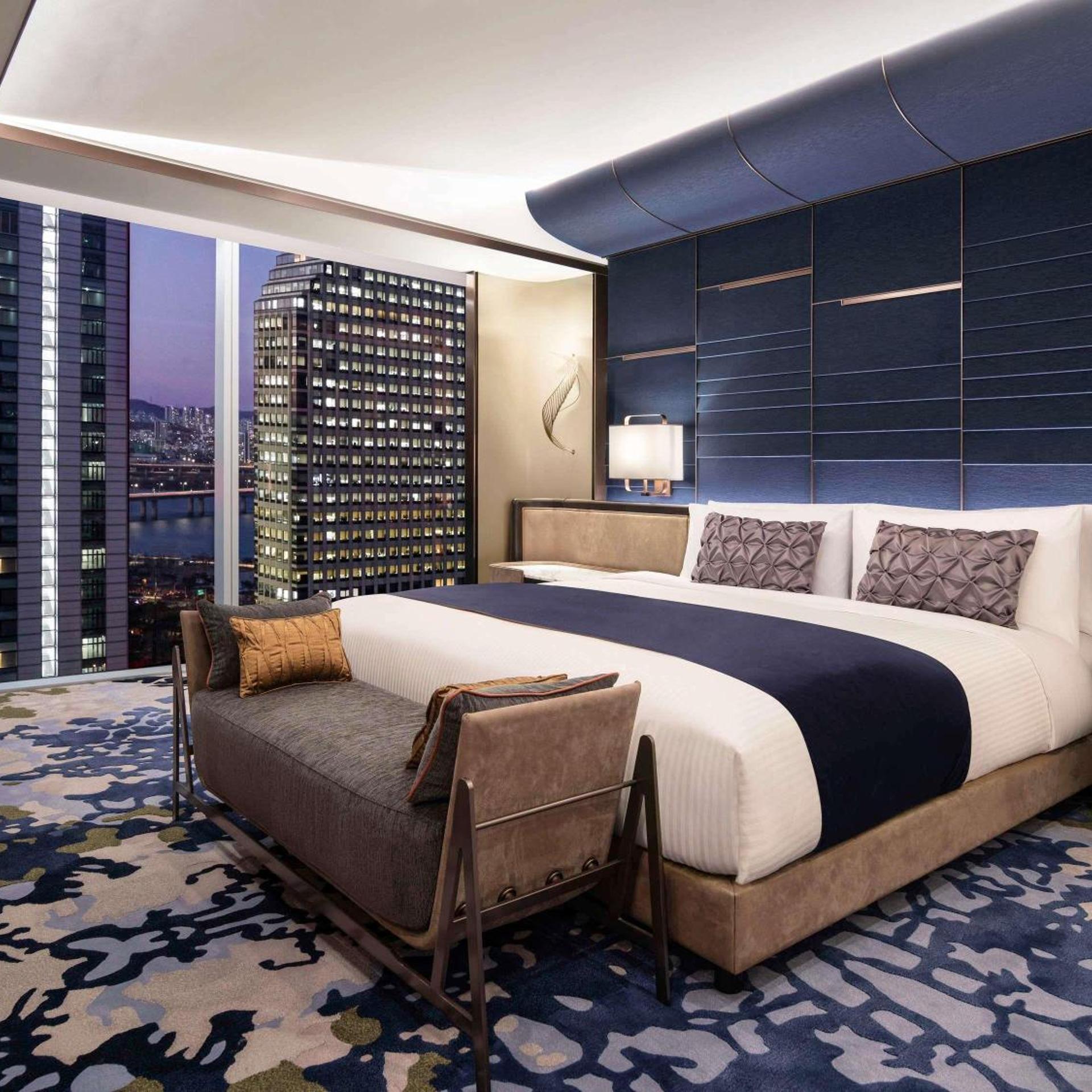 3 Bedrooms, Penthouse Suite, 3 King Beds, Top Floor