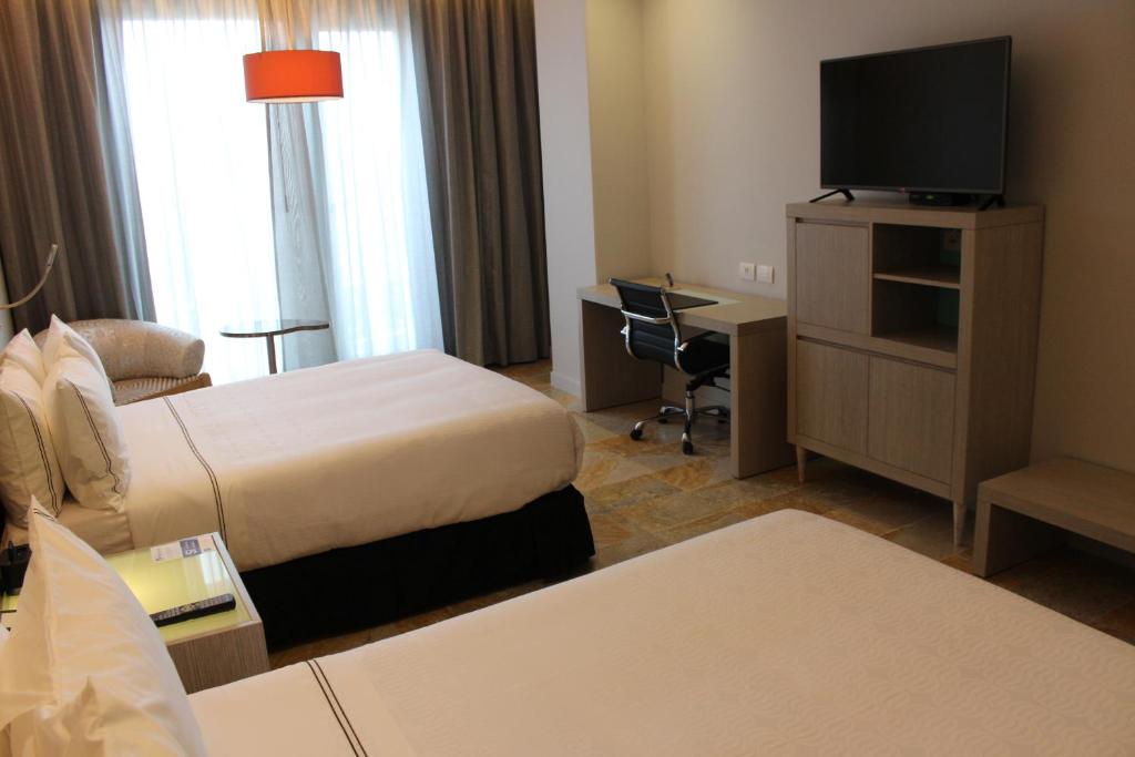 Room, Triple