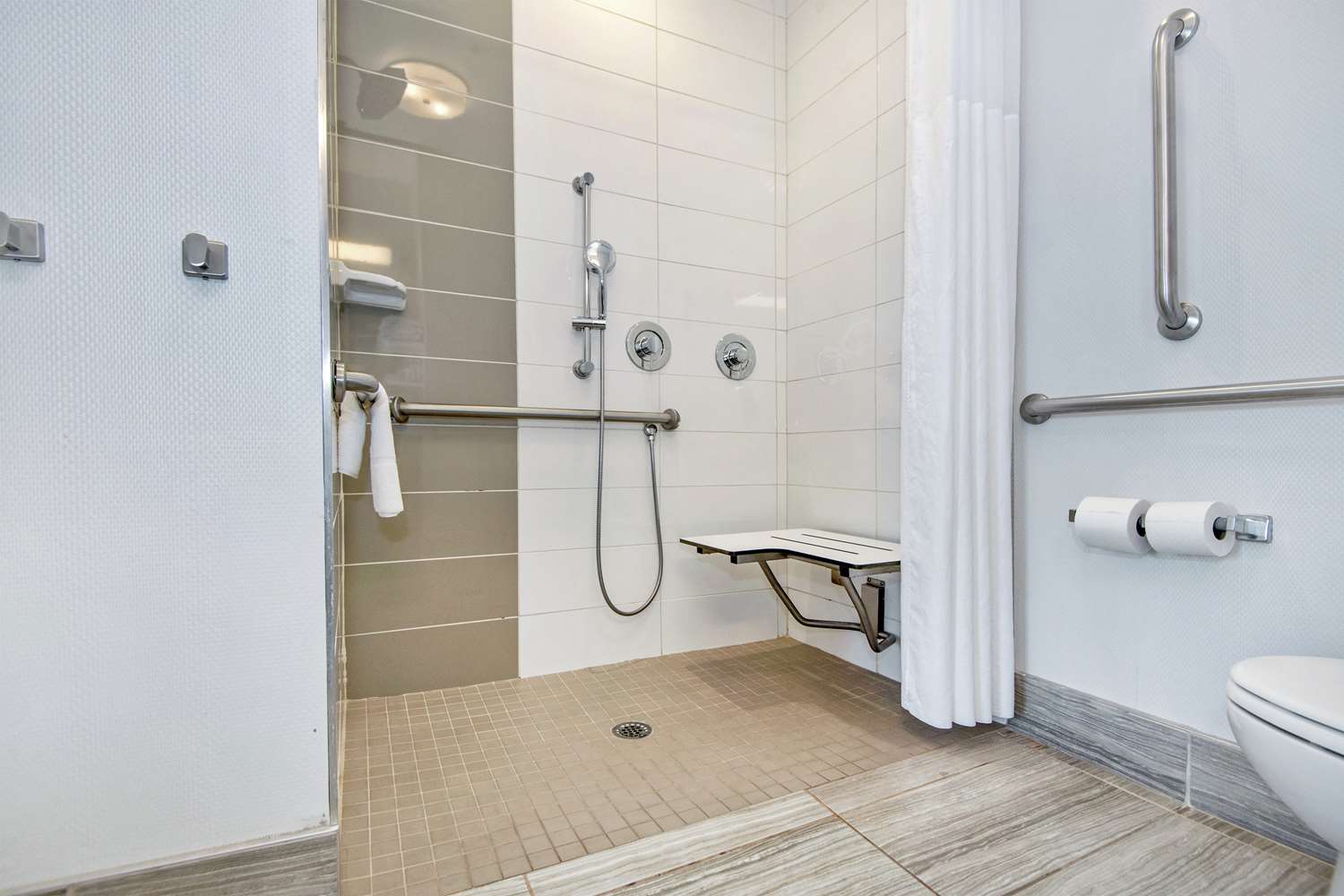 Hampton Inn Lumberton 29/29