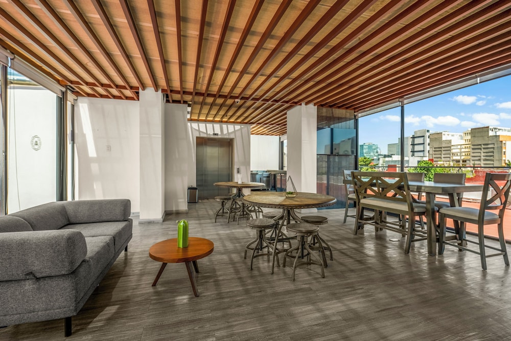 Armonik Suites 42/66