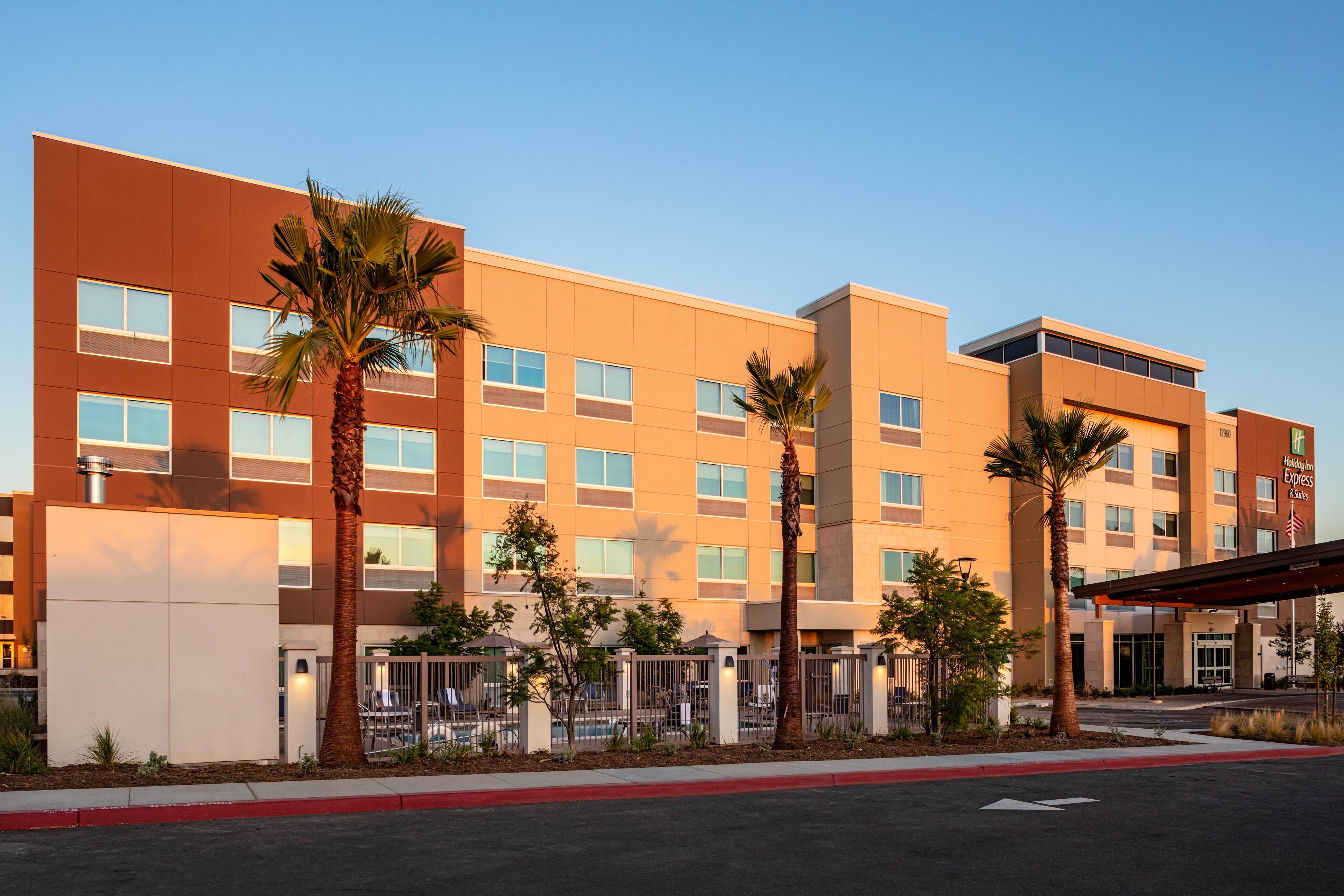 Holiday Inn Express & Suites Moreno Valley - Riverside 47/47