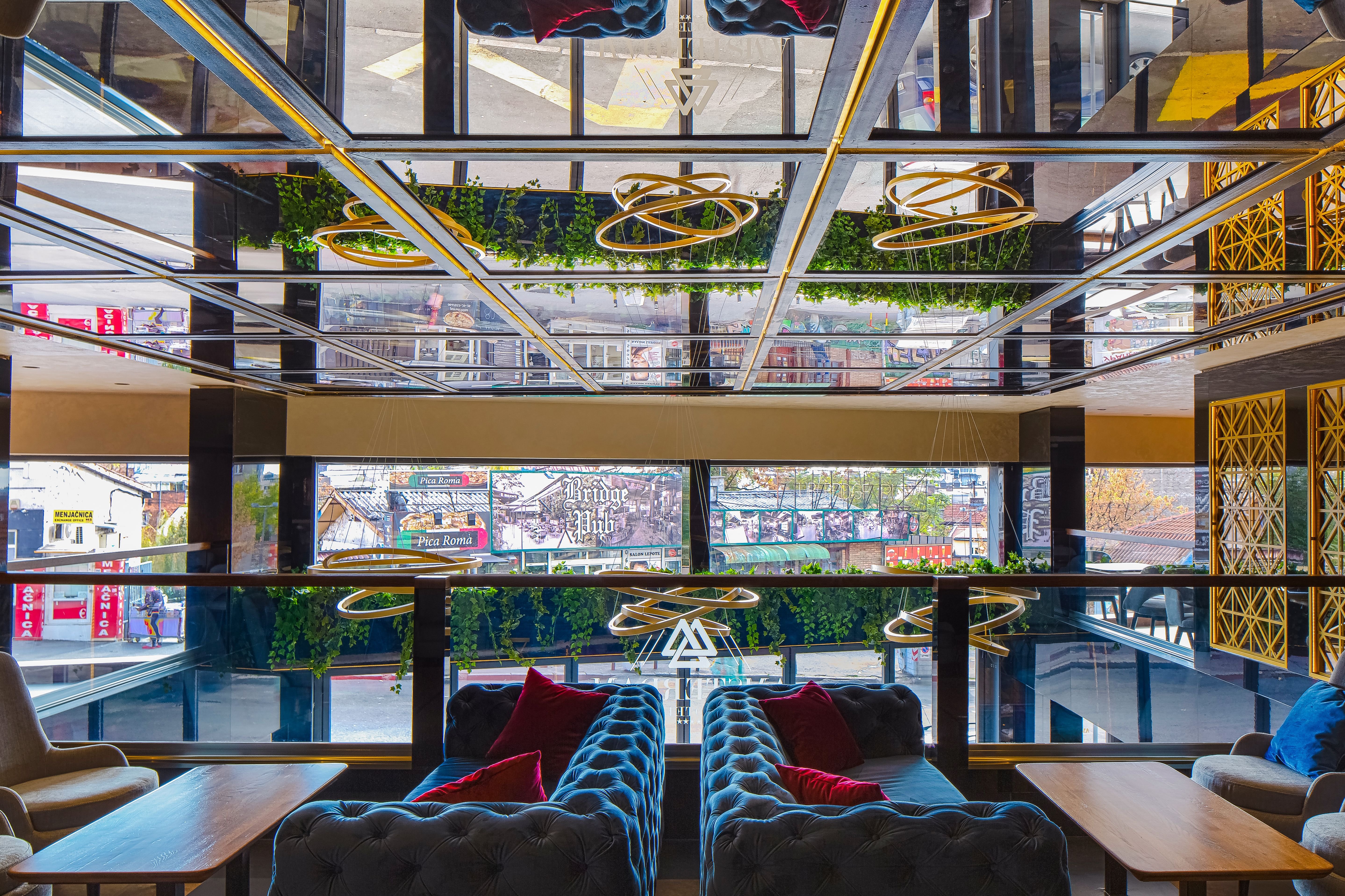 Amsterdam hotel Belgrade 38/39