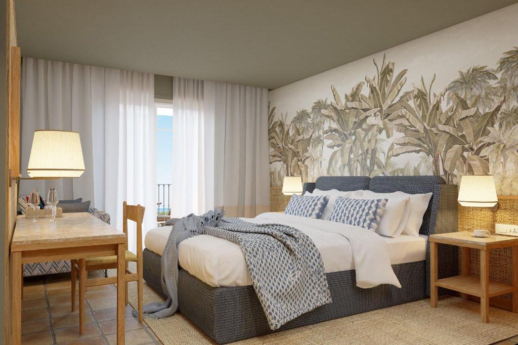 Sapphire, Retreat, Guest Room, King Bed, Trundle Bed, Lake View, Balcony